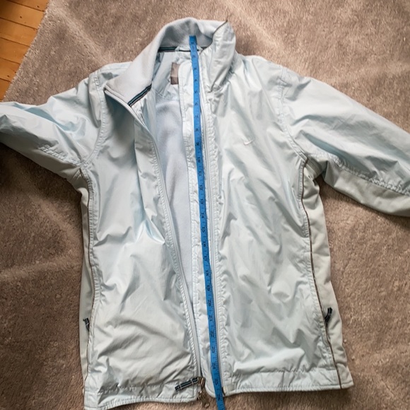 Warmest Nike jacket ever S; light blue - Picture 9 of 11
